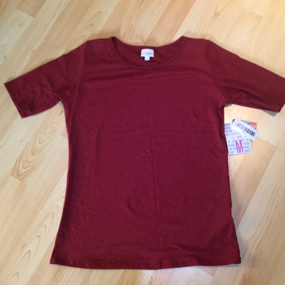 NWT Women’s Medium LulaRoe GiGi - Heatherd Red